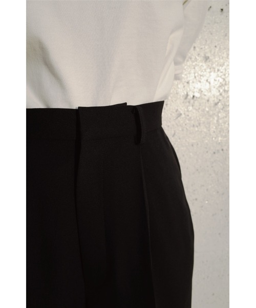 LOVE POMME POMME(ラブポムポム)の「Fine Center Press Wide Pants(スラックス・レディース・カーキ/ブラック・FREE)」の8枚目の写真