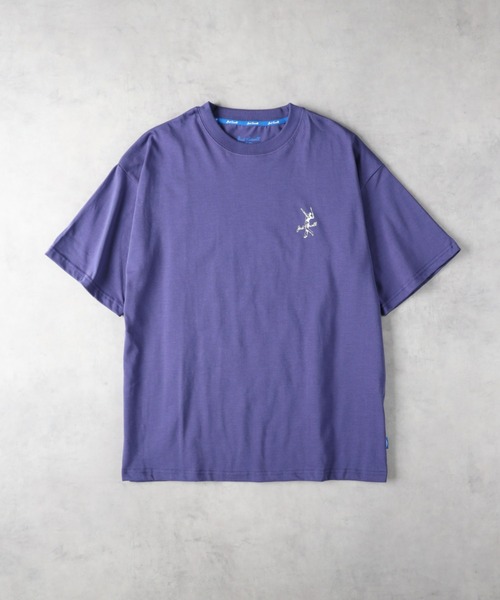 CONVERSE（コンバース）の「CONVERSE(コンバース)【メンズ】グラフィックプリントＴシャツ（Tシャツ/カットソー・メンズ・ブルー/ホワイト・M/L）」の3枚目の写真