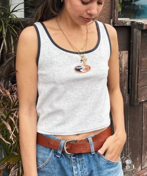 ROXY（ロキシー）の「FUN & ALIVE PILE TAN /ロキシーショート丈(短丈)パイピングタンクトップ（タンクトップ・レディース・ブラック/ブルー/グレー/ホワイト・SMALL/MEDIUM/LARGE）」の6枚目の写真