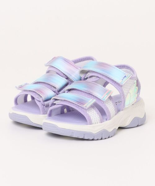 MAD FOOT(マッドフット)の「MADFOOT! マッドフット キッズ スリーベルトキラキラスポーティーサンダル 3本ストラップ 子供靴 251007(サンダル・キッズ・ホワイト×ブルー/ピンク系その他/ブラック系その他/ホワイト系その他・16.0cm/17.0cm/18.0cm/19.0cm/20.0cm)」の2枚目の写真