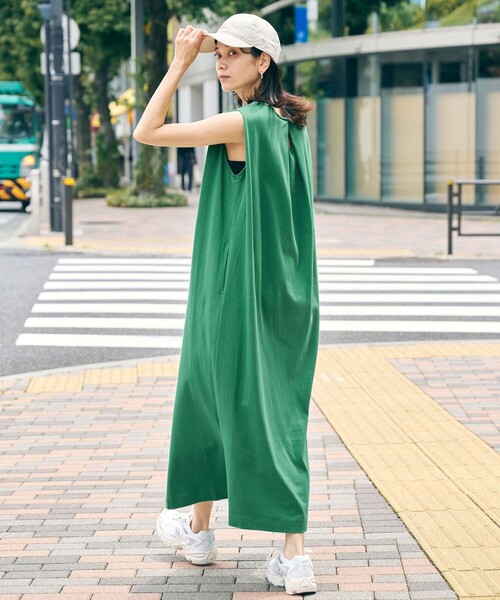 リゾートに♪【HOBBS】柔らか素材◇愛されグリーンワンピース M〜L】リゾートモチーフプリントギャザーマキシワンピース