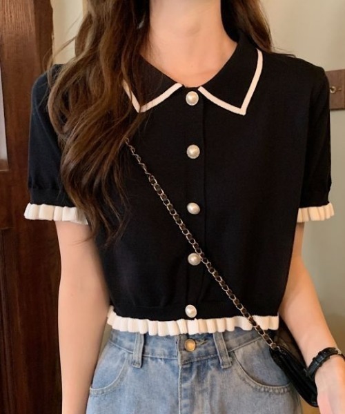 deux amour（ドゥーザムール）の「配色ライン入り襟付き前ボタンニットカーデ（カーディガン/ボレロ・レディース・ホワイト/ブラック・FREE）」の2枚目の写真