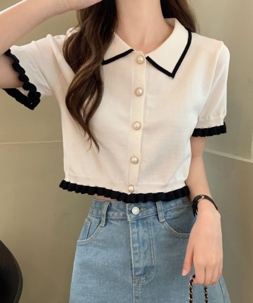 deux amour（ドゥーザムール）の「配色ライン入り襟付き前ボタンニットカーデ（カーディガン/ボレロ・レディース・ホワイト/ブラック・FREE）」の4枚目の写真