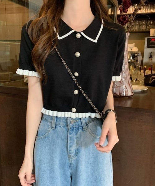 deux amour（ドゥーザムール）の「配色ライン入り襟付き前ボタンニットカーデ（カーディガン/ボレロ・レディース・ホワイト/ブラック・FREE）」の6枚目の写真