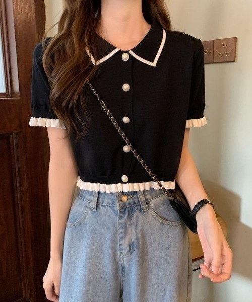 deux amour（ドゥーザムール）の「配色ライン入り襟付き前ボタンニットカーデ（カーディガン/ボレロ・レディース・ホワイト/ブラック・FREE）」の8枚目の写真