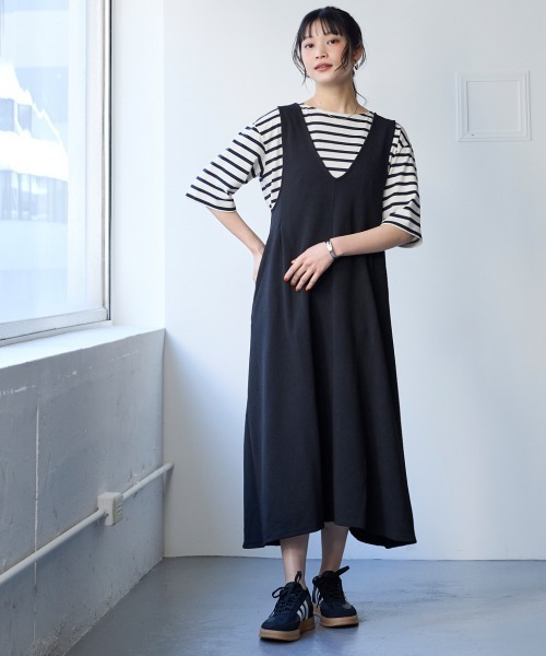 SMILE LAND(スマイルランド)の「大きいサイズ 綿100%素材のルーズシルエット5分袖ボーダーやわらかバスクTシャツ(Tシャツ/カットソー・レディース・ネイビー系/ベージュ系/ピンク系/ブルー系/イエロー系・L/LL/3L/4L/5L)」の9枚目の写真