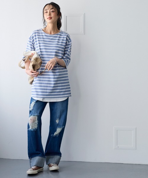 SMILE LAND(スマイルランド)の「大きいサイズ 綿100%素材のルーズシルエット5分袖ボーダーやわらかバスクTシャツ(Tシャツ/カットソー・レディース・ネイビー系/ベージュ系/ピンク系/ブルー系/イエロー系・L/LL/3L/4L/5L)」の12枚目の写真