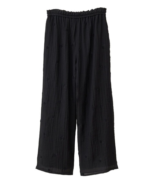 earth music&ecology(アースミュージックアンドエコロジー)の「3Dフラワーパンツ(その他パンツ・レディース・オフホワイト/ブラック・FREE)」の10枚目の写真