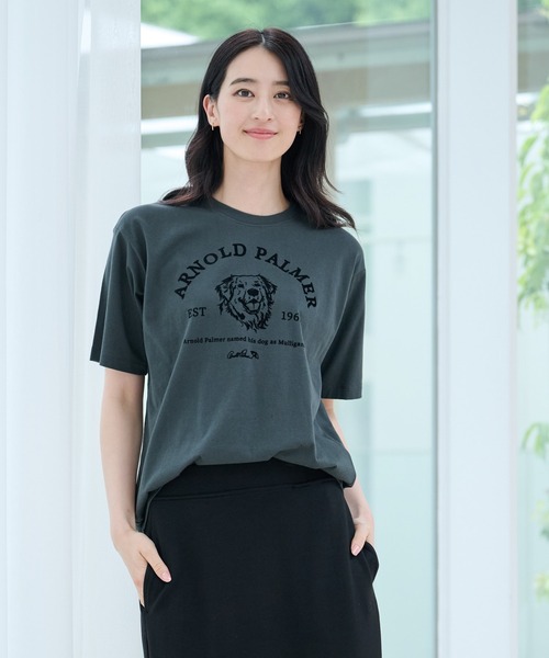 Arnold Palmer（アーノルドパーマー）の「シェア アソート グラフィック Tシャツ（Tシャツ/カットソー・レディース・ホワイト系1/ホワイト系2/ブラック/スモークピンク/グレイッシュベージュ/チャコールグレー/ベージュ/グリーン・XS/S/M/L/LL）」の5枚目の写真