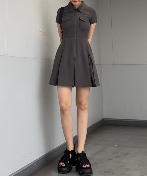 FRONT ZIP PLEATS S/OP フロントジップ プリーツ ショート