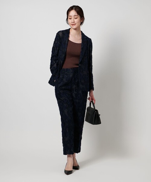 UNITED ARROWS(ユナイテッドアローズ)の「ペイズリー カットジャガード テーラードジャケット(テーラードジャケット・レディース・ネイビー・36/38)」の3枚目の写真