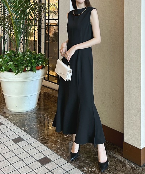 Futier land(フューティアランド)の「ハイネックマーメイドワンピース(ワンピース・レディース・ブラウン/ブラック/ブルー・MEDIUM/LARGE)」の4枚目の写真
