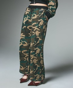 GRAINY FLOWER STRAIGHT PANTS（その他パンツ）｜Ameri（アメリ）の