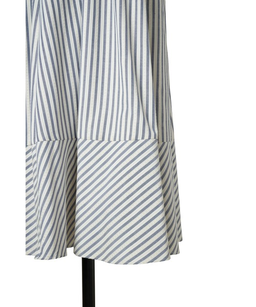 Herripto 新品Kerry Striped Ruffle Dress Kerry Striped Ruffle Dress（ワンピース）｜Her lip to（ハー