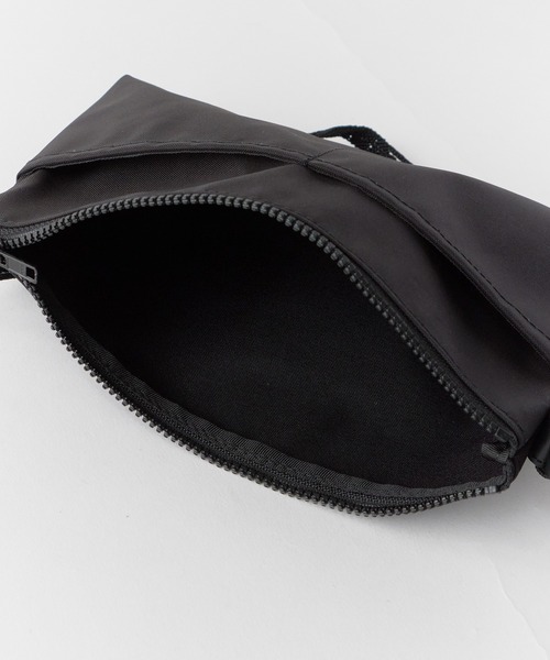 OJO DE MEX(オホデメックス)の「OJO DE MEX/オホデメックス Banda Zip Pouch ナイロンポーチバッグ サコッシュ メンズ 秋物 秋服 2026年秋冬(ショルダーバッグ・メンズ・ブラック/グレー/ダークオリーブ/ベージュ・FREE)」の8枚目の写真