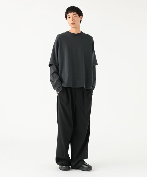 BEAMS(ビームス)の「ワイドショートフィット レイヤード Tシャツ(Tシャツ/カットソー・メンズ・その他/ホワイト/ブラック系その他4・S/M/L/XL)」の9枚目の写真