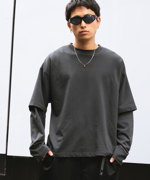 BEAMS(ビームス)の「ワイドショートフィット レイヤード Tシャツ(Tシャツ/カットソー・メンズ・その他/ホワイト/ブラック系その他4・S/M/L/XL)」の1枚目の写真