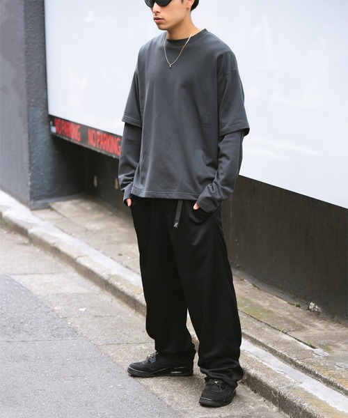 BEAMS(ビームス)の「ワイドショートフィット レイヤード Tシャツ(Tシャツ/カットソー・メンズ・その他/ホワイト/ブラック系その他4・S/M/L/XL)」の8枚目の写真