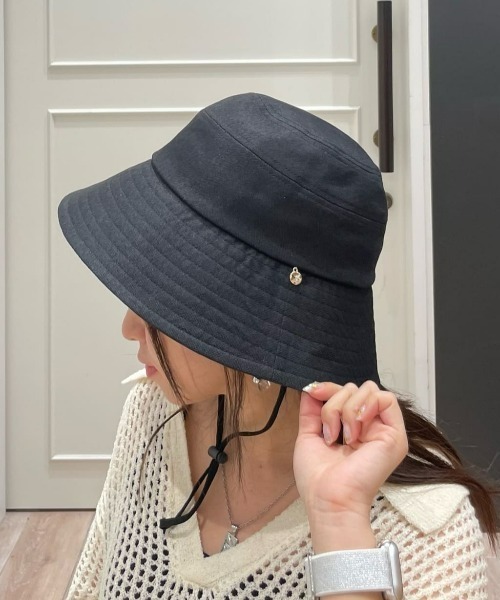 Right-on(ライトオン)の「【HONEYSUCKLE ROSE】麻調バケットハット(ハット・レディース・ベージュ/ブラック・ONE SIZE)」の9枚目の写真