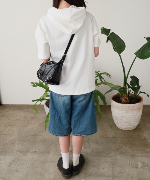 ROOPTOKYO(ループトウキョウ)の「Hooded Asymmetrical Top / フード付き アシンメトリートップス 夏物 夏服(Tシャツ/カットソー・レディース・ホワイト/ブラック・M/L)」の8枚目の写真