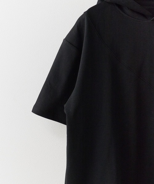 ROOPTOKYO(ループトウキョウ)の「Hooded Asymmetrical Top / フード付き アシンメトリートップス 夏物 夏服(Tシャツ/カットソー・レディース・ホワイト/ブラック・M/L)」の11枚目の写真
