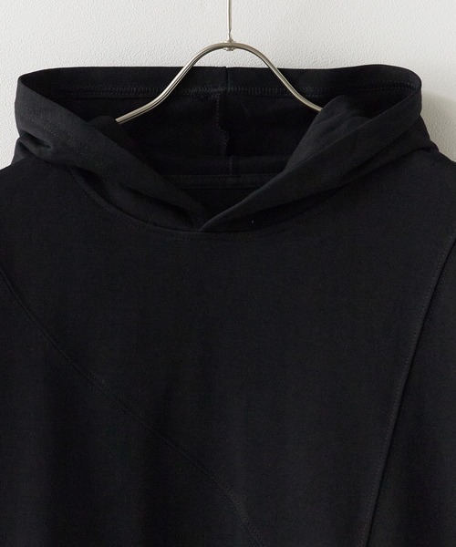 ROOPTOKYO(ループトウキョウ)の「Hooded Asymmetrical Top / フード付き アシンメトリートップス 夏物 夏服(Tシャツ/カットソー・レディース・ホワイト/ブラック・M/L)」の10枚目の写真
