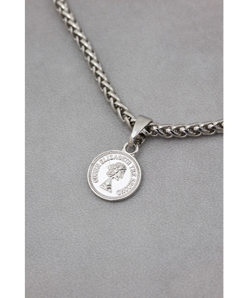 AZUL by moussy（アズールバイマウジー）の「ツイストチェーンコインネックレス（ネックレス・メンズ・ゴールド/ブラック/シルバー・FREE）」の10枚目の写真