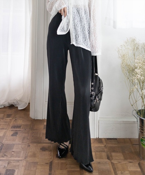 CLEAR BASIC（クリアベーシック）の「【低身長用サイズ有】楊柳フレアパンツ[オフィスカジュアル 着回し抜群 大人 ]（その他パンツ・レディース・グレー/ブラック・F）」の2枚目の写真