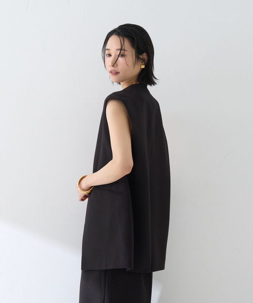 Rouge vif Anna（ルージュヴィフアンナ）の「【セットアップ対応】ストレッチダブルクロスジレ（ベスト・レディース・ブラック・フリー）」の2枚目の写真