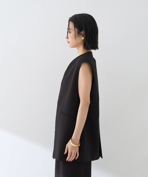 Rouge vif Anna（ルージュヴィフアンナ）の「【セットアップ対応】ストレッチダブルクロスジレ（ベスト・レディース・ブラック・フリー）」の21枚目の写真