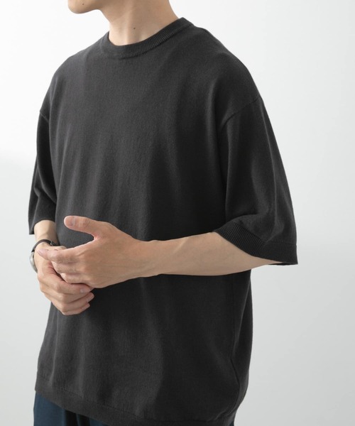 ITEMS URBANRESEARCH(アイテムズ アーバンリサーチ)の「コットンリネンクルーネックサマーニット(ニット/セーター・メンズ・カーキ/ブラック/ブラウン/アイボリー・LARGE/MEDIUM)」の3枚目の写真