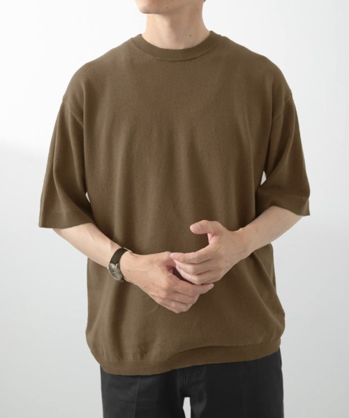 ITEMS URBANRESEARCH(アイテムズ アーバンリサーチ)の「コットンリネンクルーネックサマーニット(ニット/セーター・メンズ・カーキ/ブラック/ブラウン/アイボリー・LARGE/MEDIUM)」の11枚目の写真