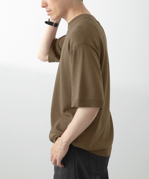 ITEMS URBANRESEARCH(アイテムズ アーバンリサーチ)の「コットンリネンクルーネックサマーニット(ニット/セーター・メンズ・カーキ/ブラック/ブラウン/アイボリー・LARGE/MEDIUM)」の13枚目の写真