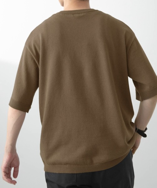 ITEMS URBANRESEARCH(アイテムズ アーバンリサーチ)の「コットンリネンクルーネックサマーニット(ニット/セーター・メンズ・カーキ/ブラック/ブラウン/アイボリー・LARGE/MEDIUM)」の14枚目の写真