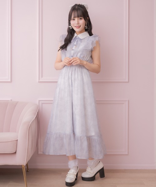 ROJITA(ロジータ)の「【ECサイト限定/予約販売スタート】フリルスリーブ花柄ロングワンピース(ワンピース・レディース・アイボリー/ブルー/ピンク・FREE)」の8枚目の写真