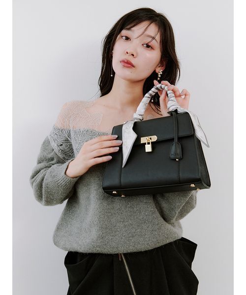 SNIDEL（スナイデル）の「ロールカバーパッドロックバッグ（ハンドバッグ・レディース・キャメル/ピンク/ブラック・F）」の6枚目の写真