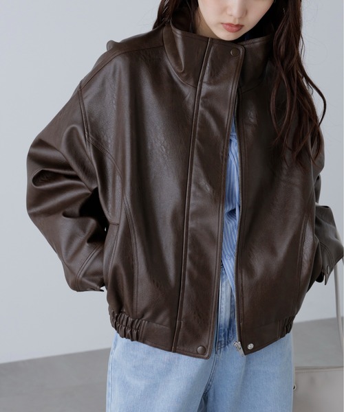 FREE'S MART(フリーズマート)の「◆スタンド合皮ブルゾン(ブルゾン・レディース・ブラウン/ブラウン系その他/ブラック・SMALL/MEDIUM)」の3枚目の写真