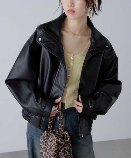 FREE'S MART(フリーズマート)の「◆スタンド合皮ブルゾン(ブルゾン・レディース・ブラウン/ブラウン系その他/ブラック・SMALL/MEDIUM)」の4枚目の写真