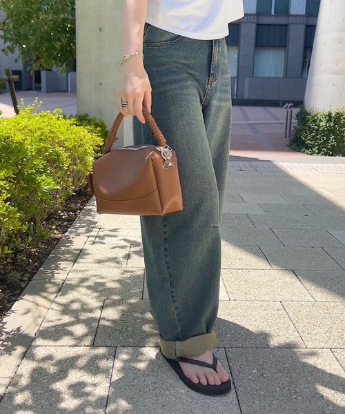 KOBE LETTUCE（コウベレタス）の「デザインハンドル2wayショルダーバッグ（ハンドバッグ・レディース・ブラック/グレー/ホワイト/キャメル・M）」の16枚目の写真