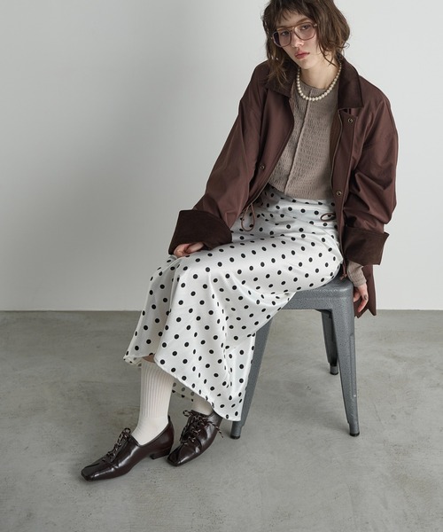 セミ様୨୧専用୨୧ ドットサテンセミフレアスカート（スカート）｜THE YOn（ザヨン