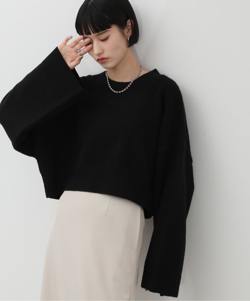 NOGLE（ノグル）の「【NOGLE/ノグル】ショートルーズリブニット（ニット/セーター・レディース・ブラック/ネイビー/レッド/グレー/オートミール/ブラウン系/グレイッシュベージュ・FREE）」の2枚目の写真