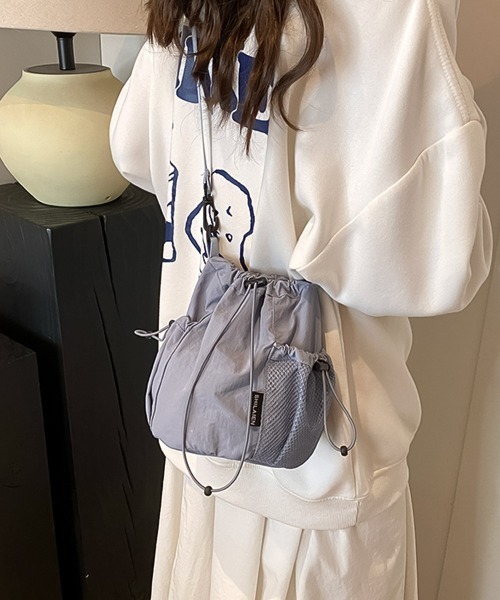 blackdia ocean(ブラックダイヤオーシャン)の「blackdia ocean ナイロン 巾着 コード ショルダーバッグ(ショルダーバッグ・レディース・ベージュ/パープル/グリーン/ブラック/グレー・FREE)」の8枚目の写真