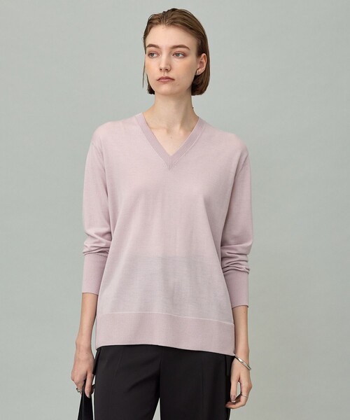 コンパクトファインウール Vネックニット