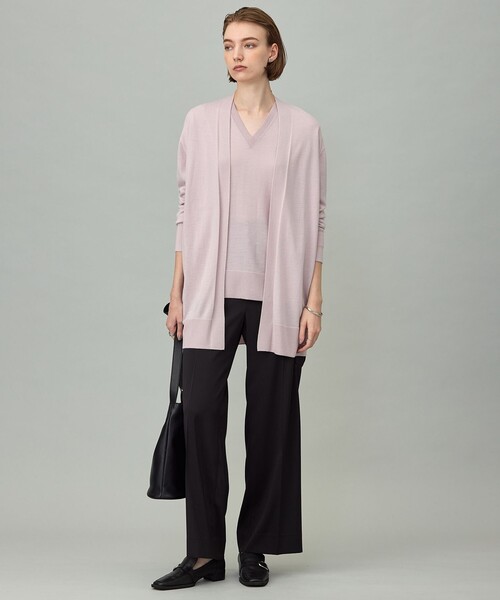 コンパクトファインウール Vネックニット