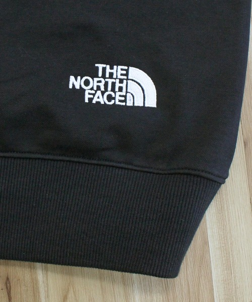 THE NORTH FACE（ザノースフェイス）の「コア ハーフジップ ワンポイント スウェット トレーナー CORE HALF ZIP The North Face Korea Line（スウェット・メンズ・クリーム/ブラック/シルバー・M/XL/L）」の9枚目の写真