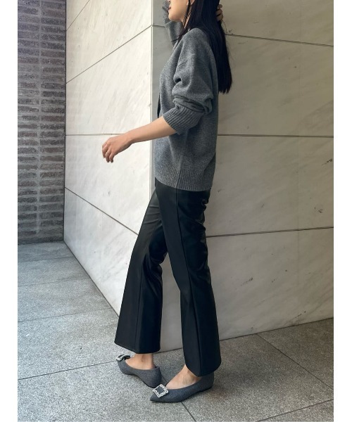 ESTNATION（エストネーション）の「ESTNATION / ウールカシミヤVネックカーディガン《EXCLUCIVE》（カーディガン/ボレロ・レディース・ブラウン/オフホワイト/グレー/ブラック/ピンク・FREE）」の16枚目の写真