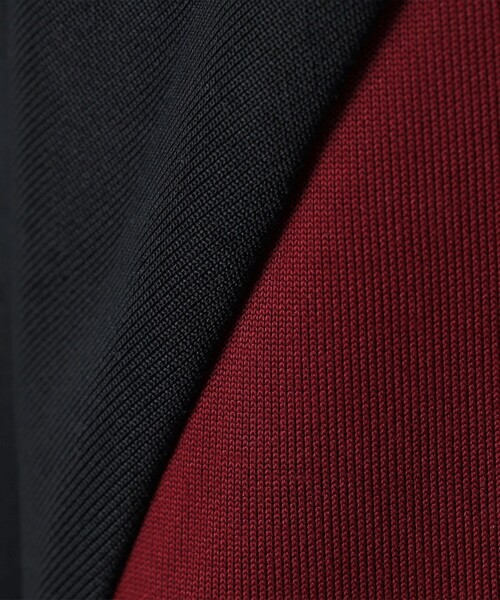 FRED PERRY（フレッドペリー）の「FRED PERRY: コントラスト スリーブ トラック ジャケット（ジャージ・メンズ・ライトブルー/レッド・MEDIUM/LARGE/X-LARGE）」の20枚目の写真