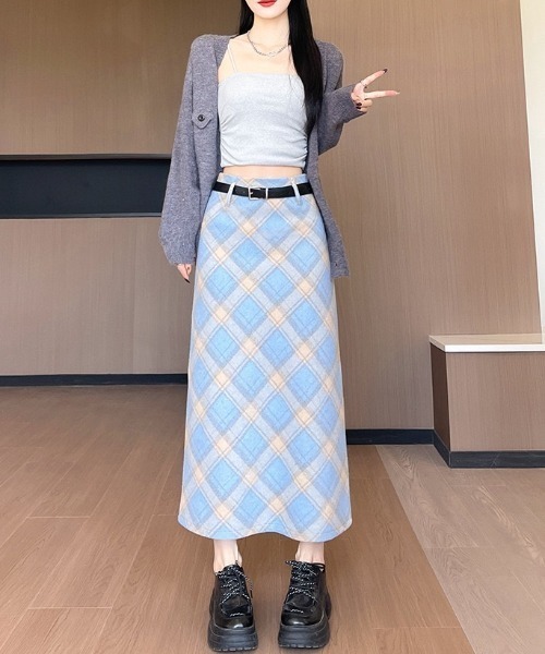 gossip!ロサンゼルス(ゴシップロサンゼルス)の「ウールライク チェック ヴィンテージ 厚手タイトロングスカート【ベルト付】(秋冬の定番アスカート)(スカート・レディース・レッド/ベージュ/ブルー・M/L)」の9枚目の写真