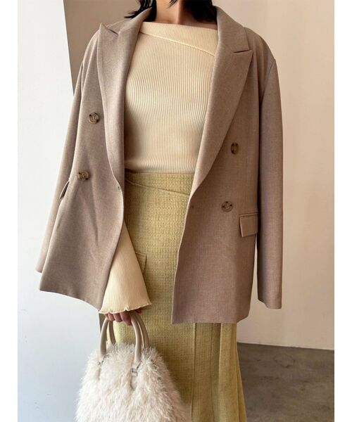 LAGUNAMOON（ラグナムーン）の「アシンメトリーラペルリブニットプルオーバー（ニット/セーター・レディース・アイボリー/ブラック/レッド・FREE）」の7枚目の写真