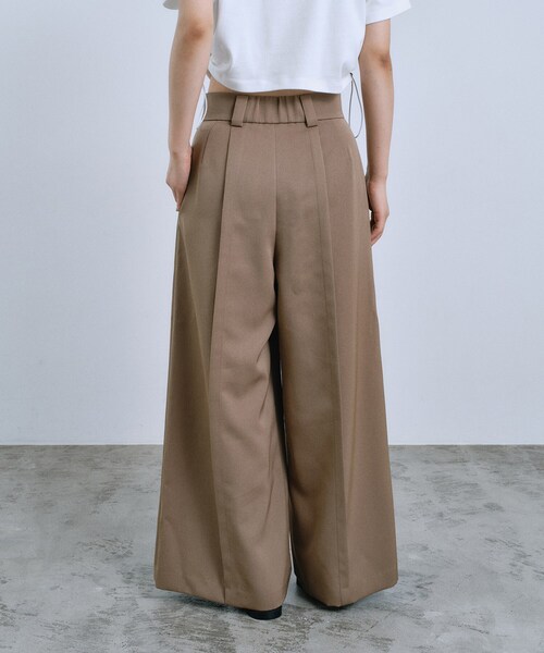 CODE A(コードエー)の「center slit wide pants(その他パンツ・レディース・ブラウン系その他/ブラック・38/35/36/34)」の4枚目の写真